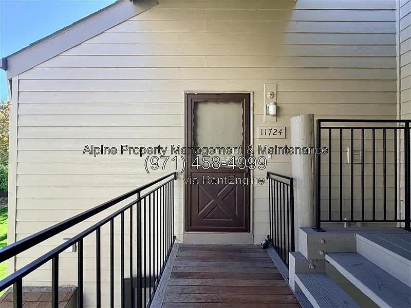 2 bed, 2.0 bath, 1169 sqft, $1,995 — Photo 3
