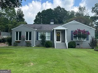 816 Woodland Dr, Griffin, GA 30224