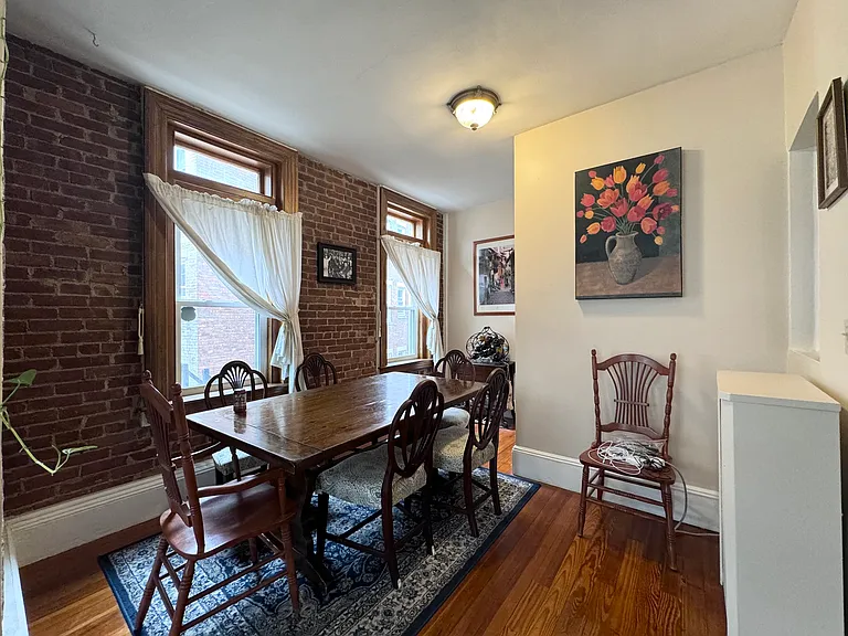 3 Englewood Ave #5 — Photo 8