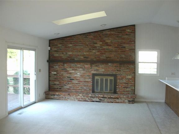 3rd image of 7761 Noel Ct