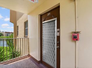 2811 N Pine Island Rd APT 201, Sunrise, FL 33322