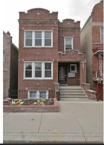 3 bed, 1200 sqft, $2,000 — Photo 1