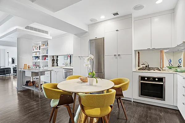 Rented by Compass | media 16