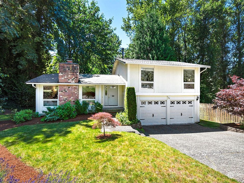 1st image of 11131 NE 141st St