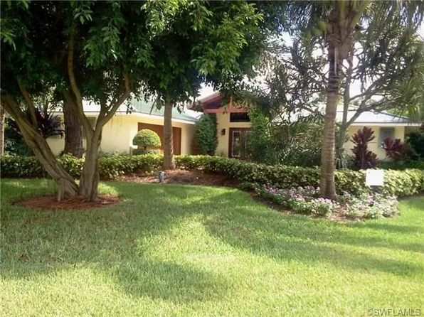 535 Turtle Hatch Rd, Naples, FL 34103