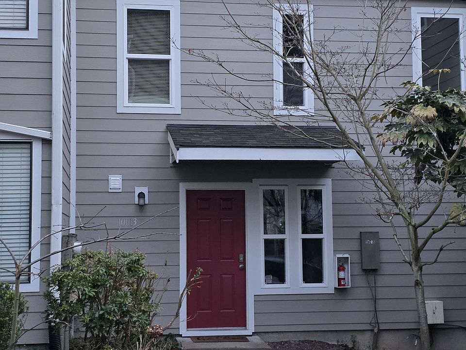 1st image of 10013 NE 124th Pl