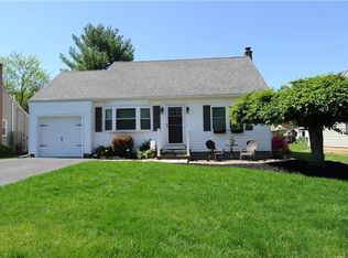 2916 Fischer Rd, Easton, PA 18045
