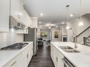5101 Chesterfield Ln, Atlanta, GA 30338
