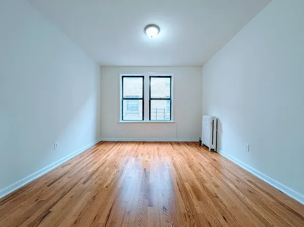 2121 Foster Avenue image 6 of 8