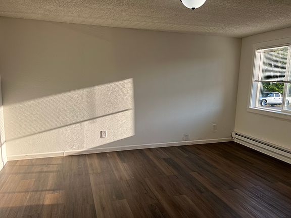 2nd image of 4136 S 43rd St #B