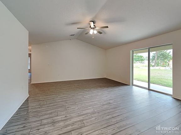 4th image of 42 Pritchard Dr