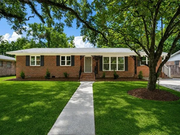 2779 S Grafhill Dr, Mobile, AL 36606
