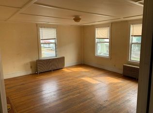 53 Silver St APT 3, Waterville, ME 04901