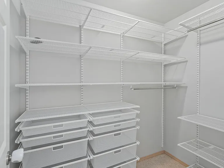 3823 S Mead St — Photo 28