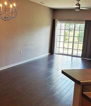 Laminate flooring