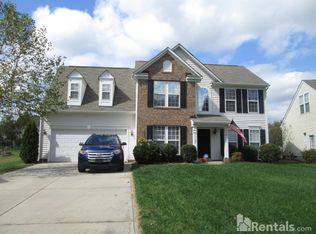 11137 Carver Pond Rd, Charlotte, NC 28269