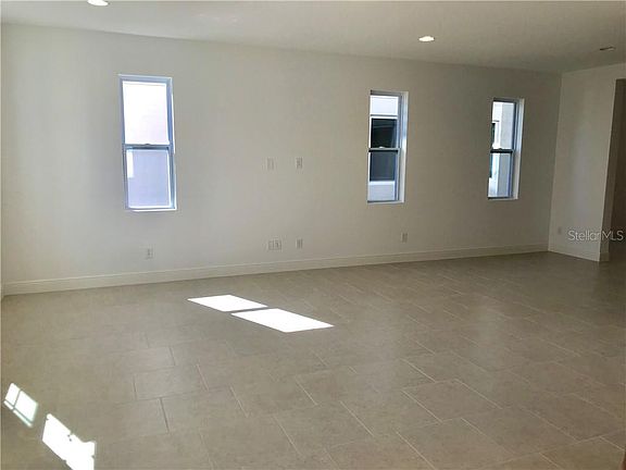 3rd image of 14202 Shocklach Dr