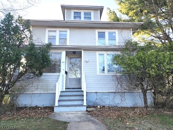 82 Union St, Emerson, NJ 07630