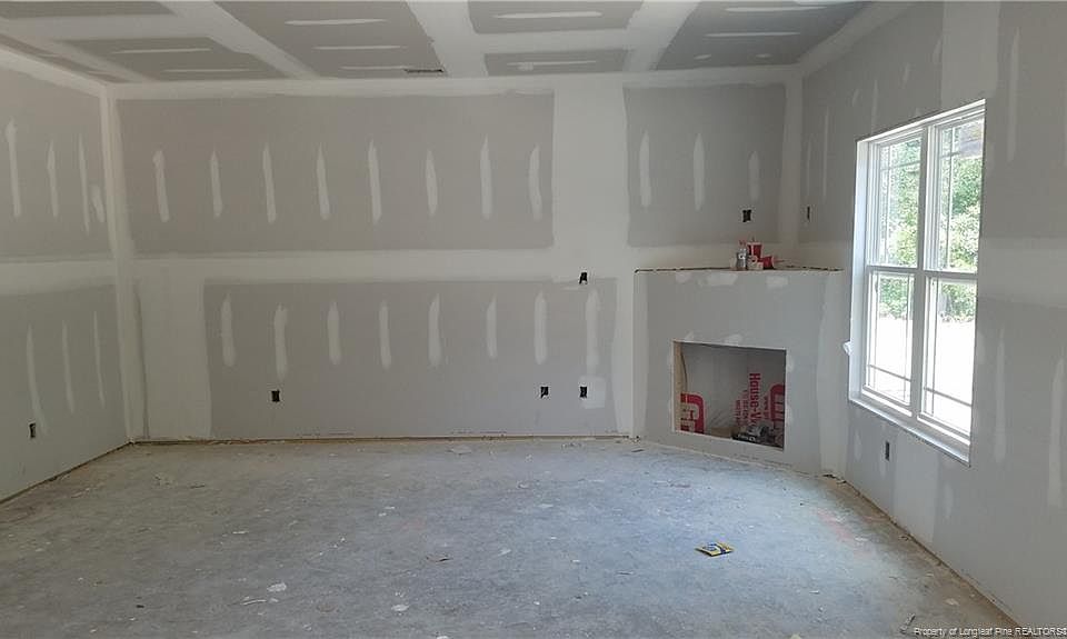 2nd image of 4806 Laurelwood Pl
