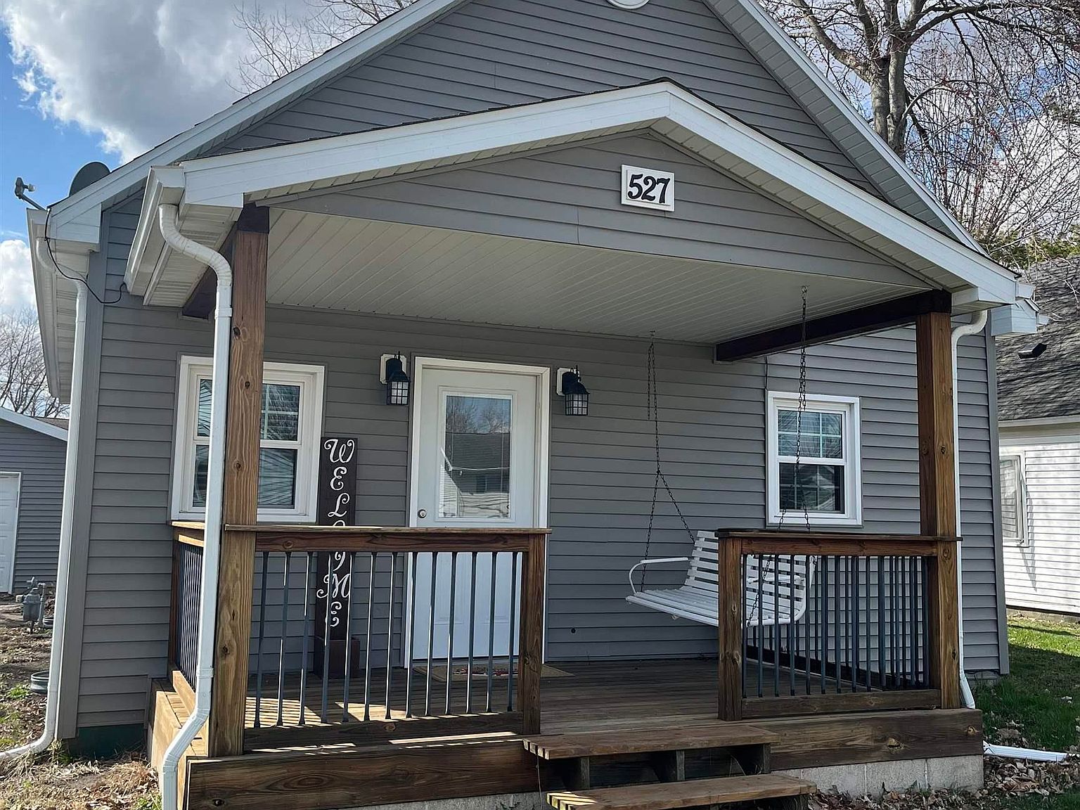 527 S Lincoln St, Divernon, IL 62530 Zillow