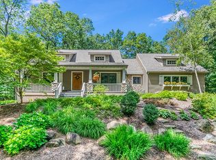 3850 Steeple Ridge Ct NE, Grand Rapids, MI 49525