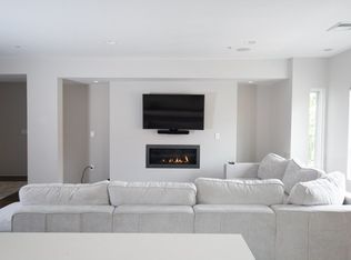 683 E 2nd St #5, Boston, MA 02127