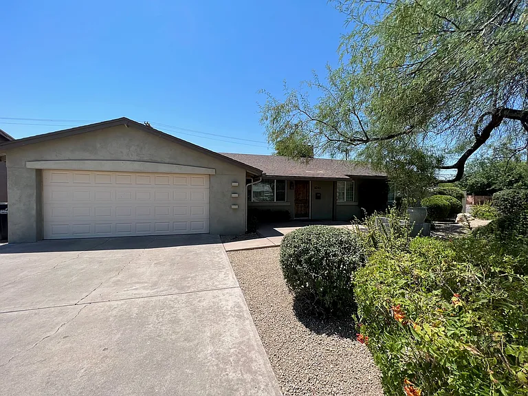 8241 E Cypress St — Photo 30