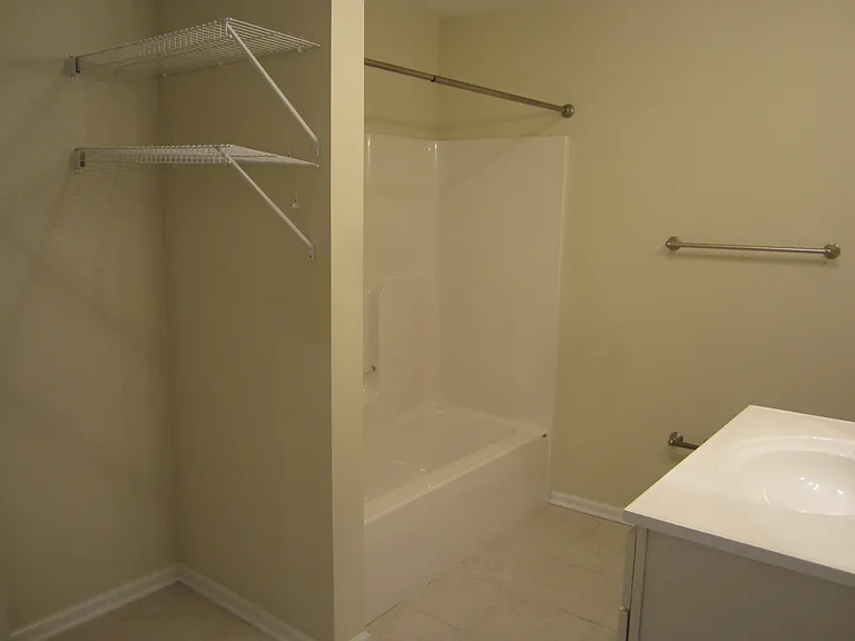 1118 S Charles St #9 — Photo 12