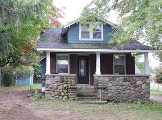 300 Curry Ln, Lansing, MI 48911