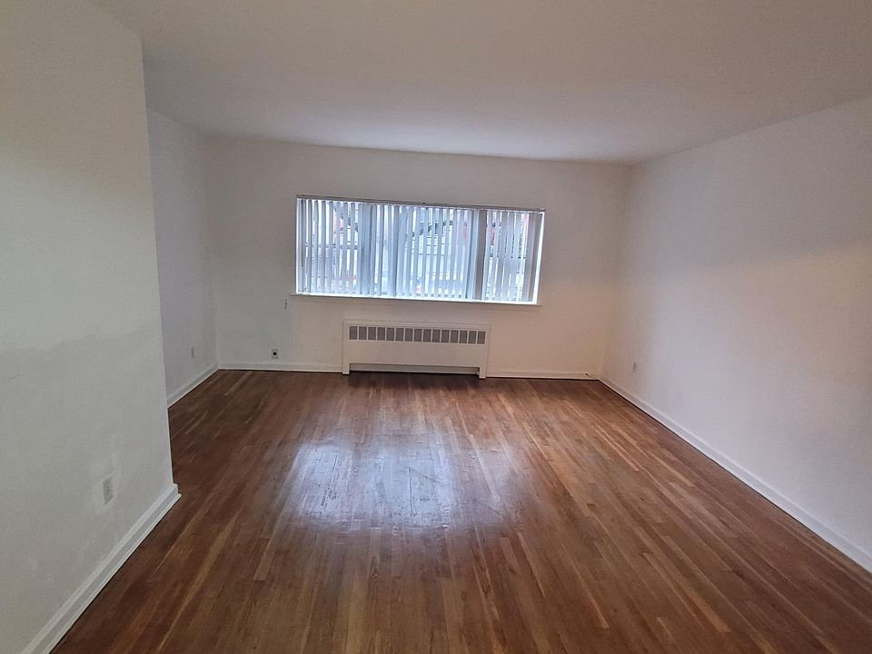 2nd image of 1328 Thieriot Ave #1