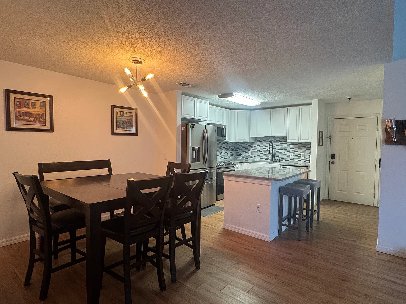 2 bed, 1164 sqft, $2,150 — Photo 4