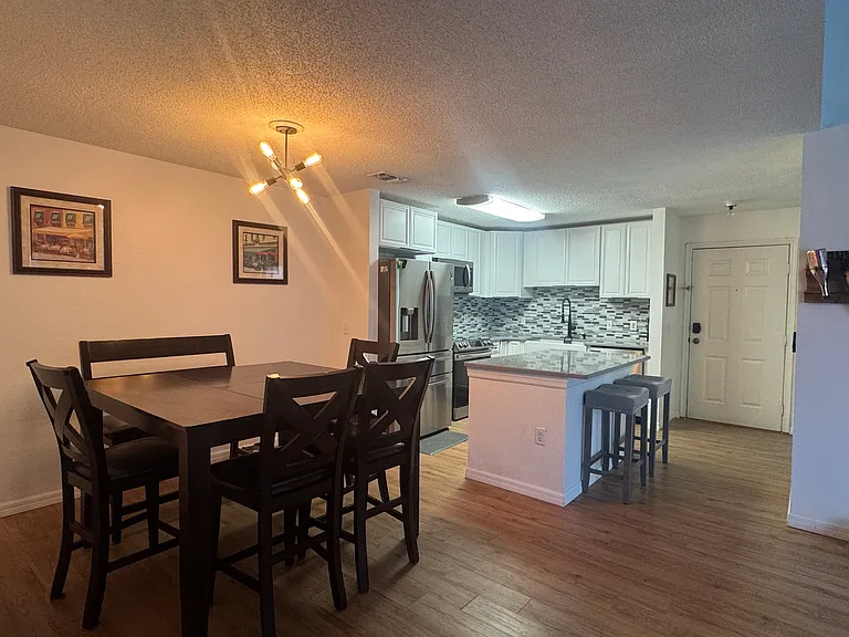 9481 Highland Oak Dr #513 — Photo 4