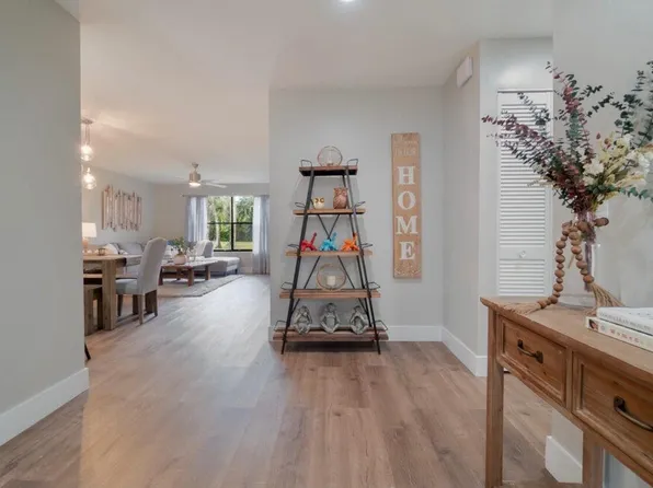 13033 Northshire Trl APT 21, Wellington, FL 33414