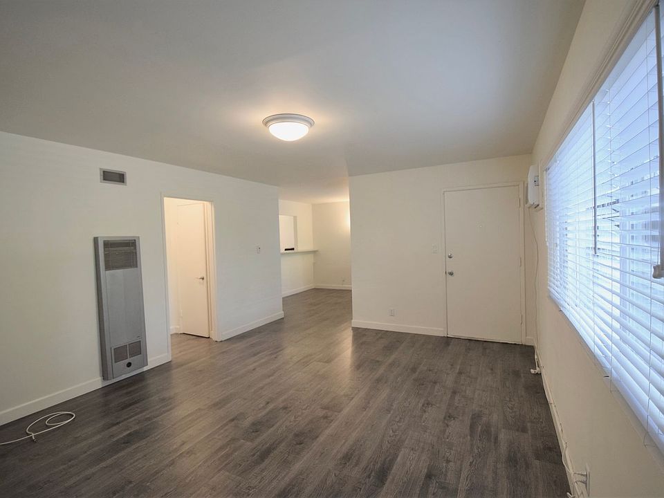1st image of 5230 Kester Ave #18232840