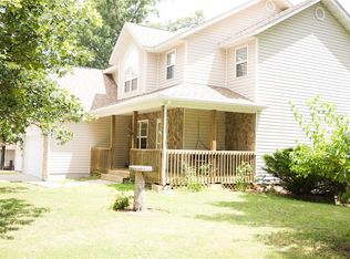 20428 Lynwood Rd, Waynesville, MO 65583