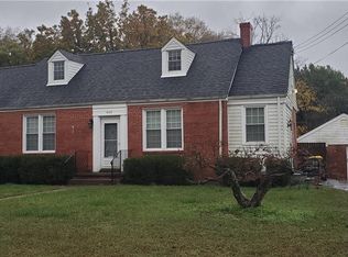 402 Jefferson Ave, Hopewell, VA 23860