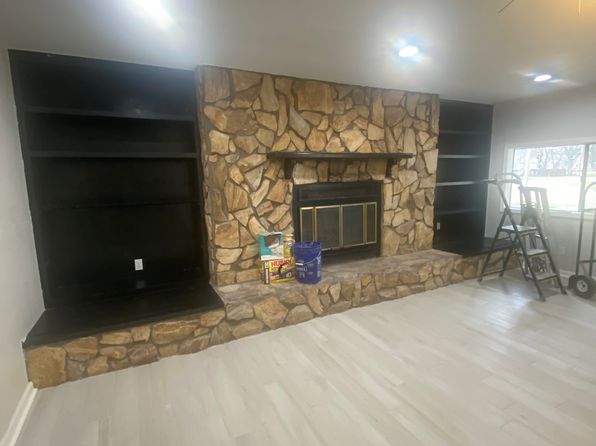 1600 Donald Dr