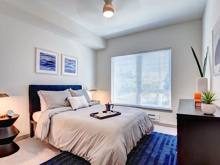 Midtown 64 Apartments — Photo 7