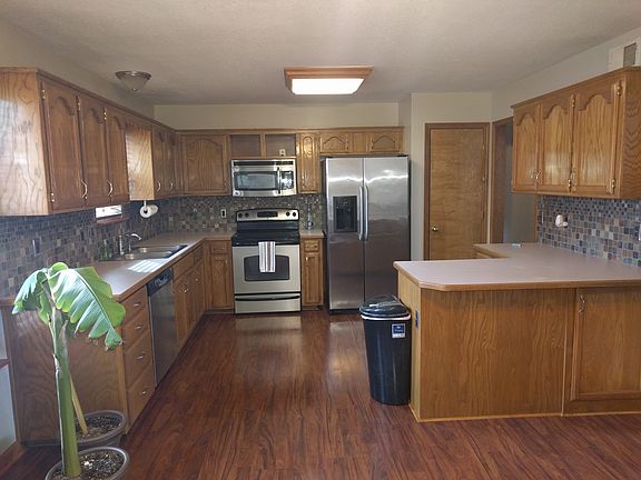 5th image of 3430 S Shrank Ct