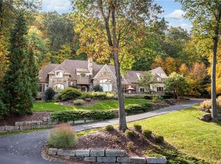 1850 Augusta Dr, Center Valley, PA 18034