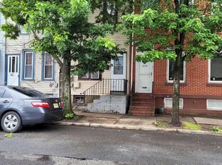 341 2nd St, Trenton, NJ 08611