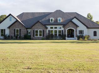 15 Palin Ln, Vilonia, AR 72173