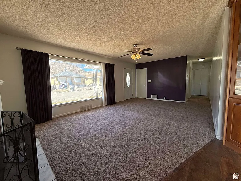 73 Garden St — Photo 3