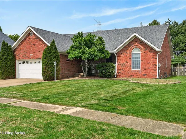 5914 Trappers Ridge Cir, Louisville, KY 40216