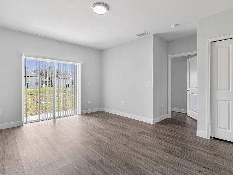 2226 Hilton St — Photo 10