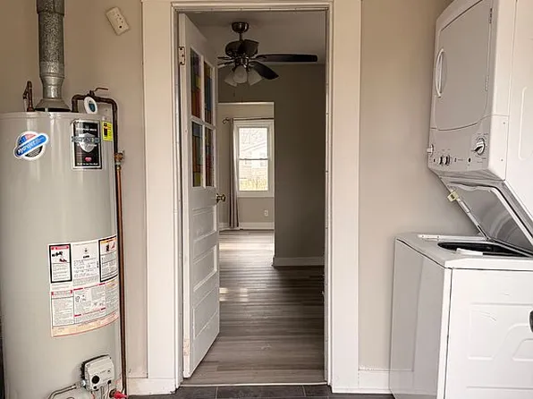 7208 Helen Ave, Louisville, KY 40258