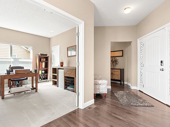 2nd image of 6407 Scioto Chase Blvd