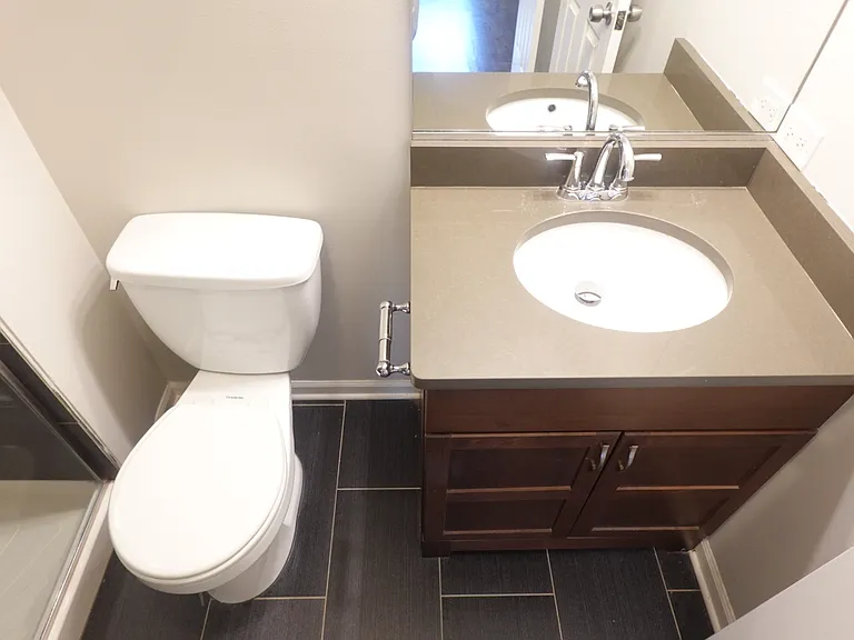 824 S Leavitt St #B — Photo 29