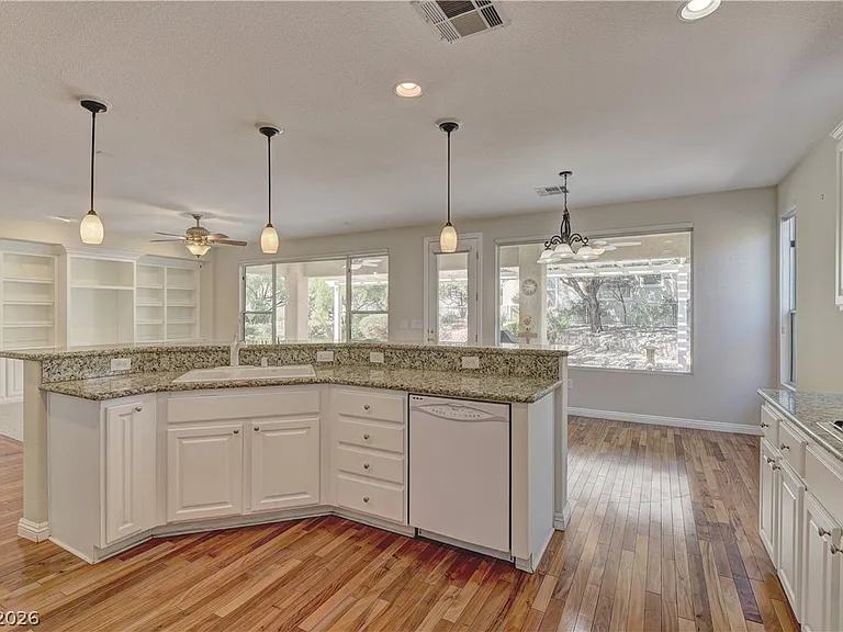 5211 Vedra Ct — Photo 12