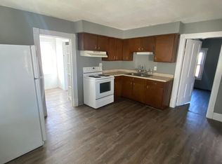 305 Maple St, Hickman, NE 68372